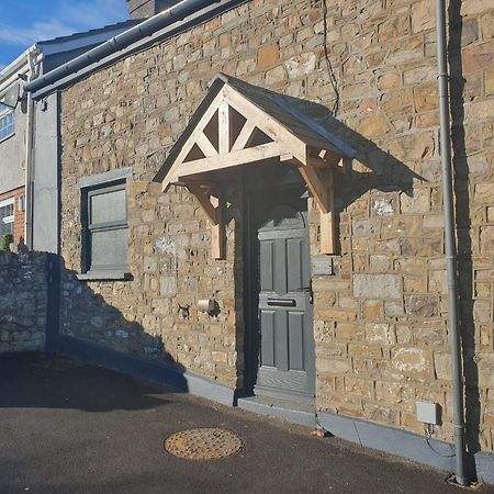 Perfect Location 3 Bed Serviced Apartment With Bike Storage For Bpw. Close To Brecon Beacons Merthyr Tydfil Dış mekan fotoğraf