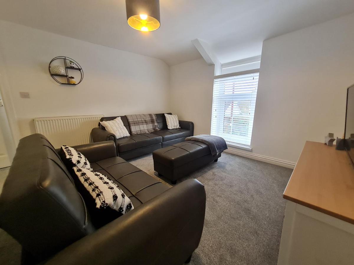 Perfect Location 3 Bed Serviced Apartment With Bike Storage For Bpw. Close To Brecon Beacons Merthyr Tydfil Dış mekan fotoğraf