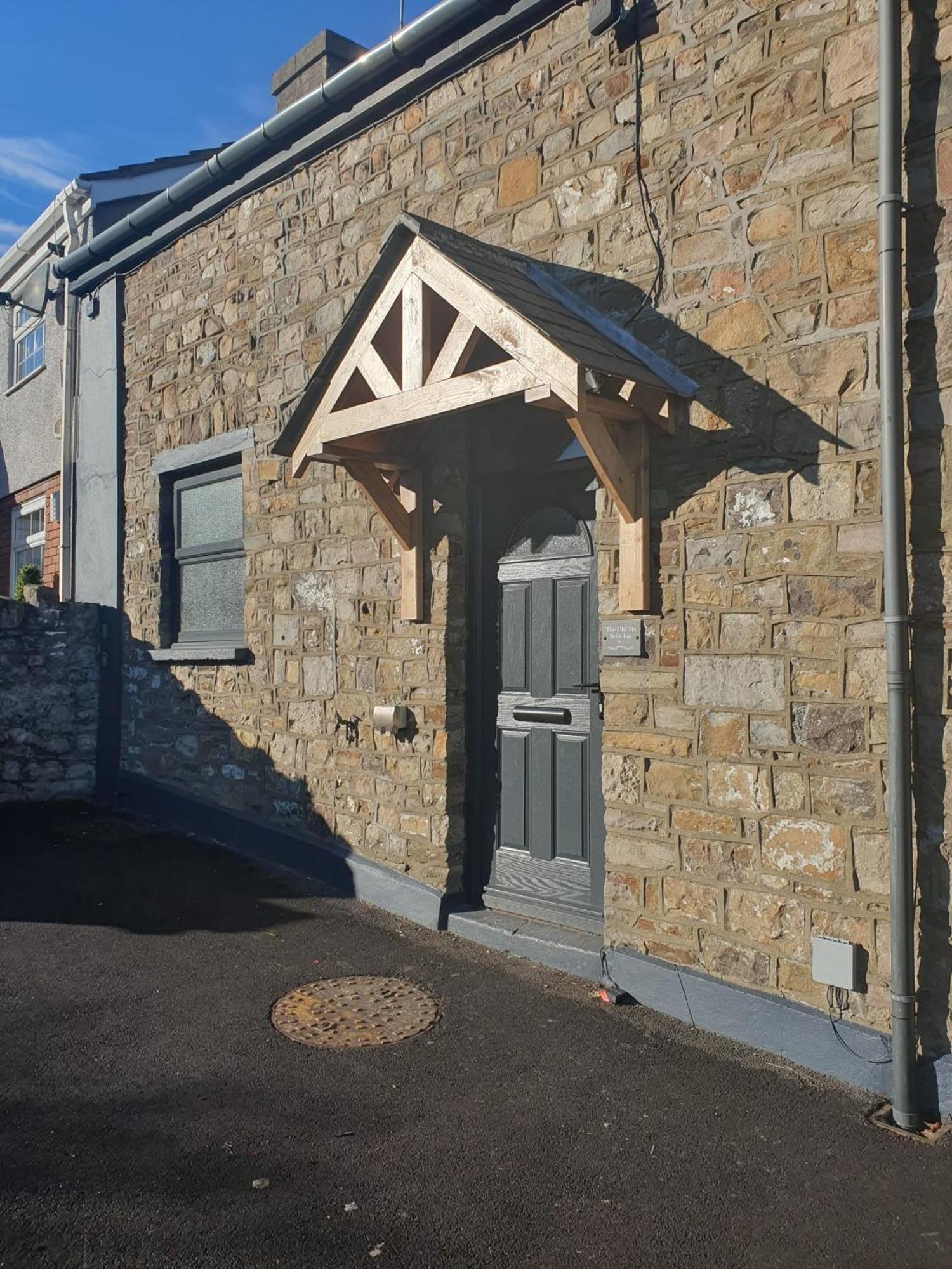 Perfect Location 3 Bed Serviced Apartment With Bike Storage For Bpw. Close To Brecon Beacons Merthyr Tydfil Dış mekan fotoğraf